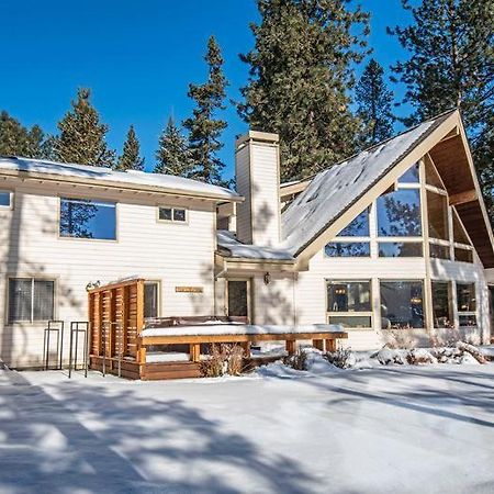 Deschutes Riverfront Home Sunriver Exterior photo