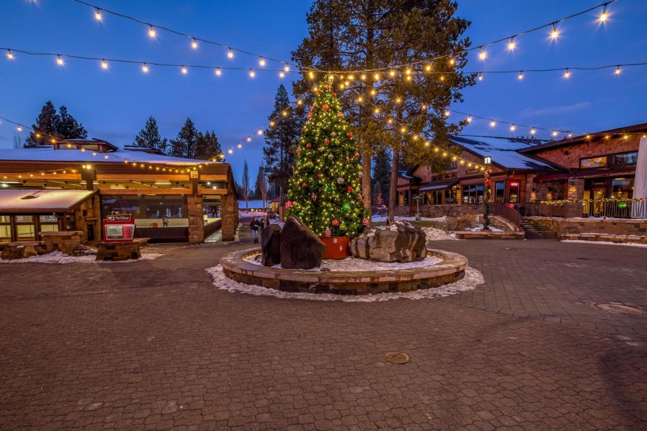 Deschutes Riverfront Home Sunriver Exterior photo